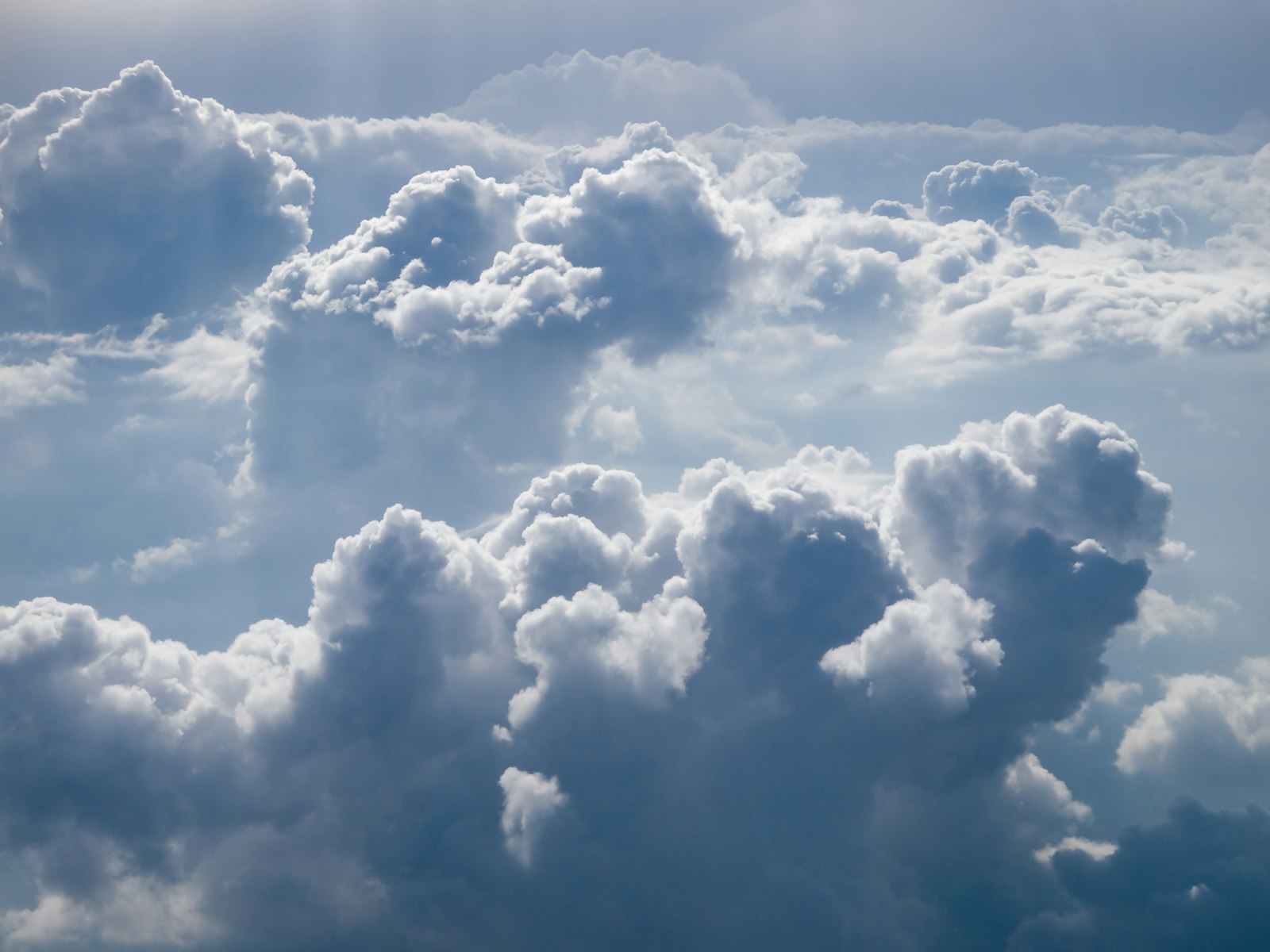 High morning clouds — the mood of Aube